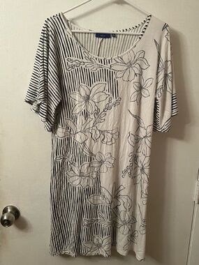 Apt. 9 Black & White Floral Striped Dress